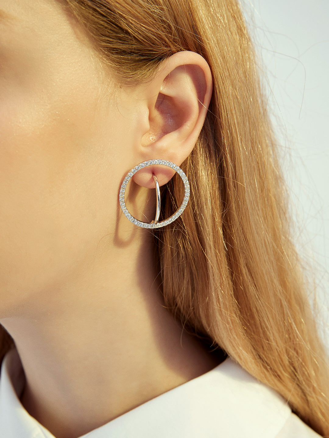 Earring Seek